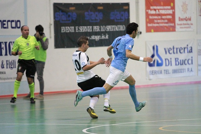 的自信和幽 的自信和幽